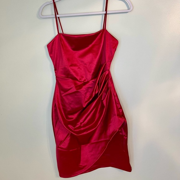 Windsor Wrapped in Satin Mini Dress NWOT - Picture 2 of 8